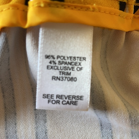 Yellow with black and white striped Palazzo pants - Picture 6 of 7